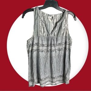 Akemi & Kin Black, Whire, & Gray Sleeveless Top w Gray Braided Neckline Wm
